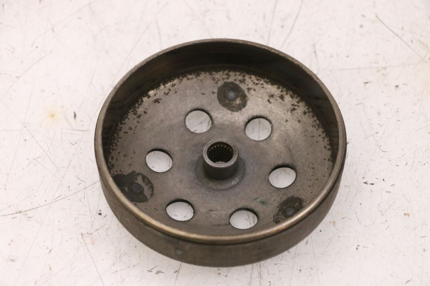 photo de CAMPANA FRIZIONE PEUGEOT KISBEE 4T 50 (2010 - 2017) - Zoom sullo stato d'uso