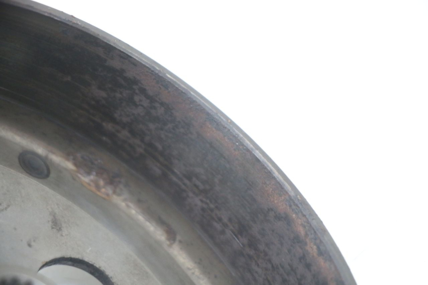 photo de CAMPANA FRIZIONE YAMAHA YP MAJESTY 125 (2007 - 2010) - Primo piano tecnico