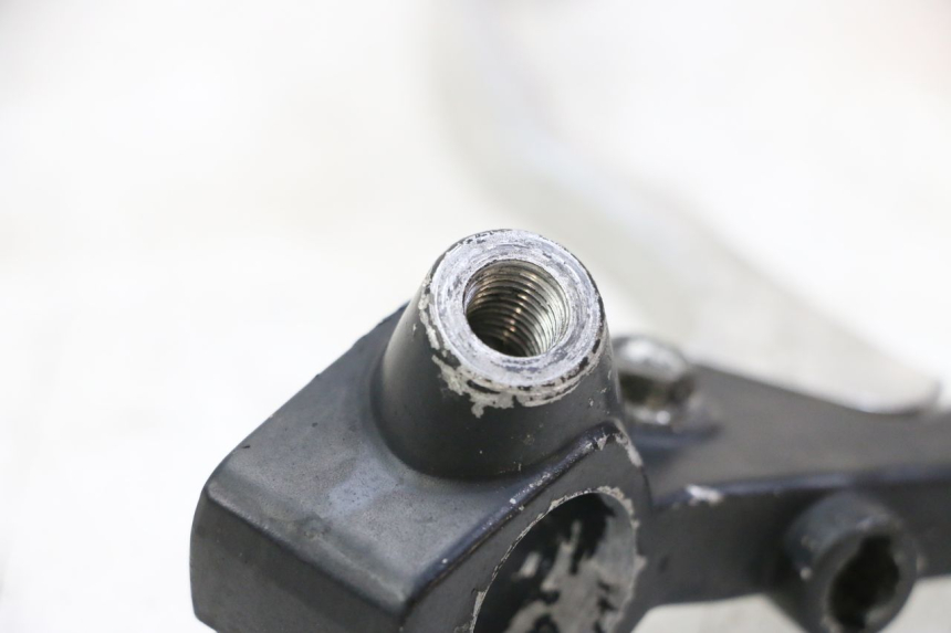 photo de LEVA FRIZIONE ATTACCO YAMAHA XV VIRAGO 535 (1988 - 2004) - Primo piano tecnico