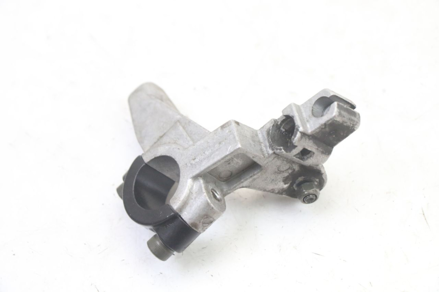 photo de LEVA FRENO ATTACCO SINISTRA MBK FLAME X 125 (2007 - 2016) - Primo piano tecnico