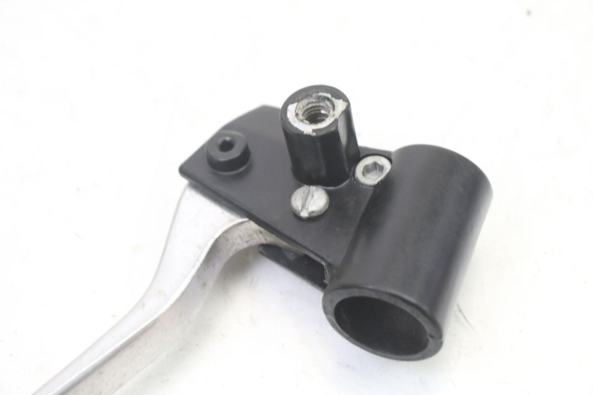 photo de COCOTTA FRENO SINISTRA PIAGGIO FLY 2T 50 (2004 - 2017) - Zoom sullo stato d'uso