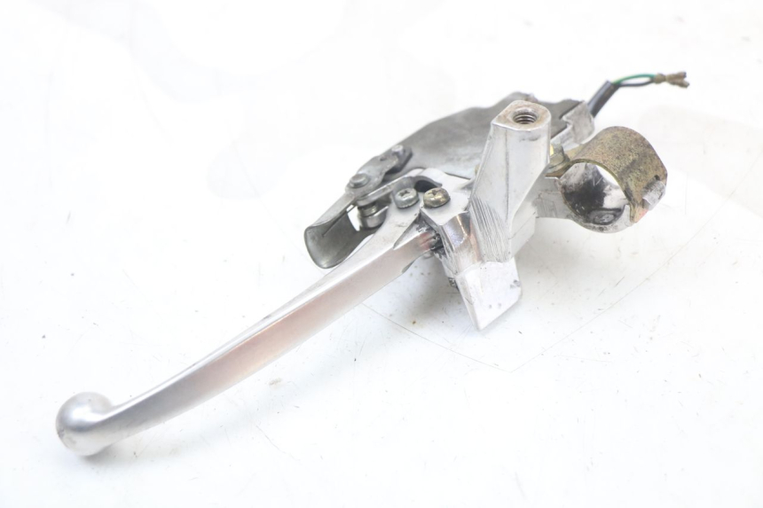 photo de LEVA FRENO ATTACCO SINISTRA HONDA NES AROBASE 125 (2000 - 2003) - Primo piano tecnico