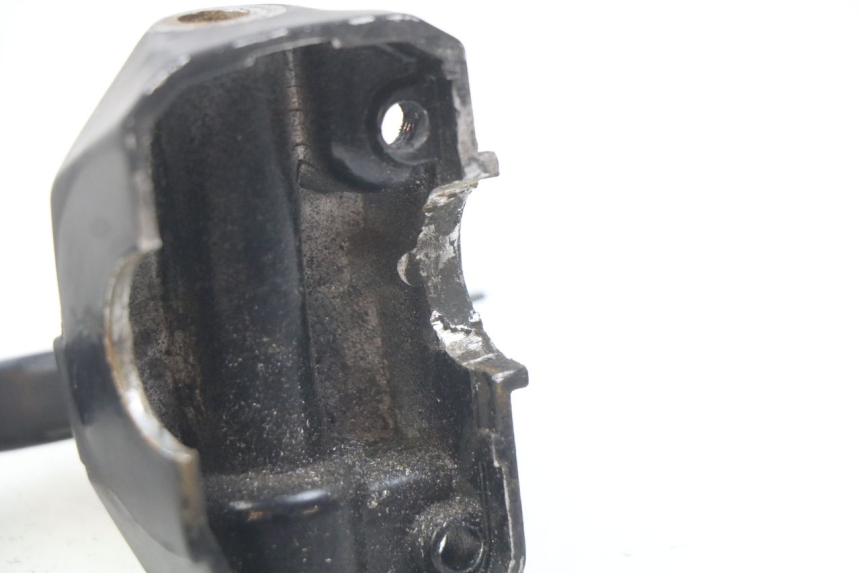 photo de COCOTTA FRENO SINISTRA PEUGEOT KISBEE 4T 50 (2010 - 2017) - Altra angolazione