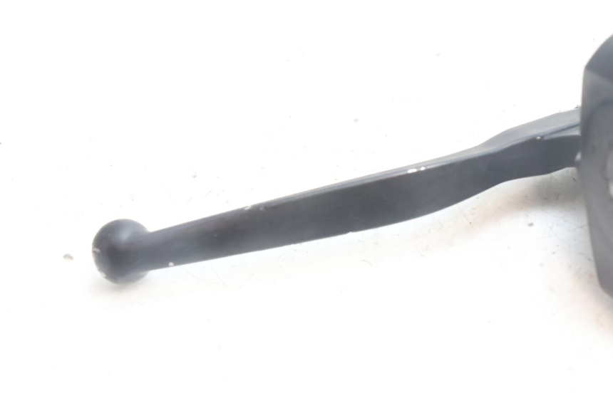 photo de COCOTTA FRENO SINISTRA PEUGEOT KISBEE 4T 50 (2010 - 2017) - Primo piano tecnico