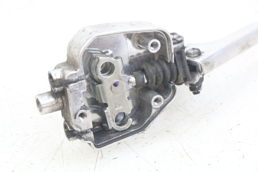 photo de COCOTTA FRENO SINISTRA HONDA NHX LEAD 110 (2008 - 2010) - Primo piano tecnico