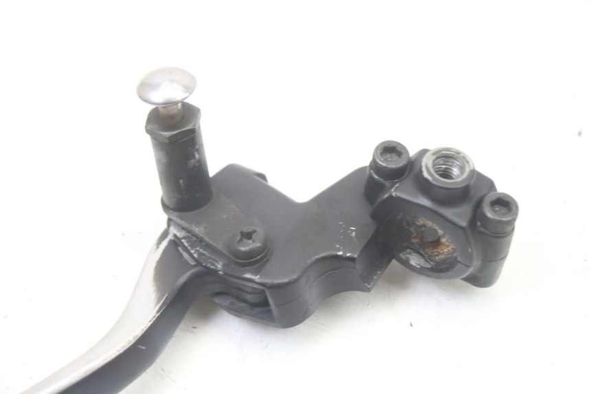 photo de LEVA FRENO ATTACCO SINISTRA MBK OVETTO 4T 50 (2008 - 2016) - Primo piano tecnico