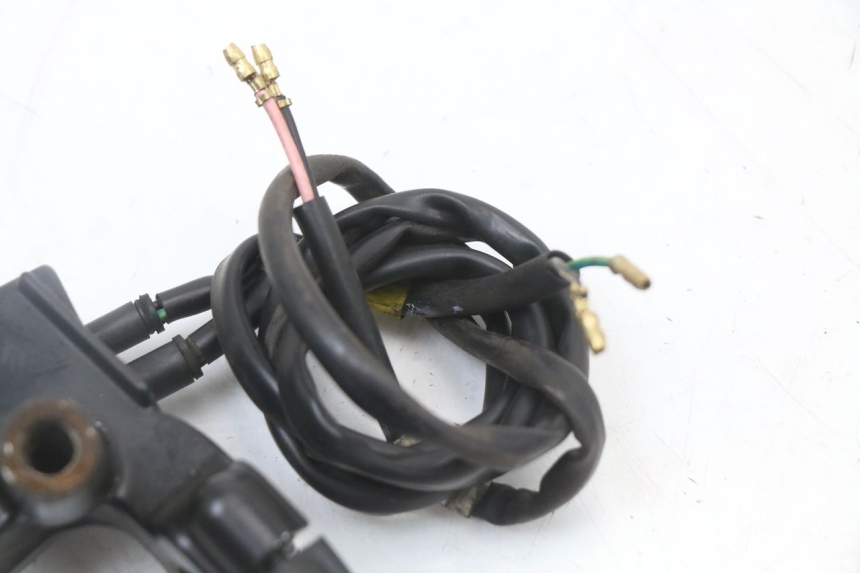 photo de COCOTTA FRENO SINISTRA HONDA PCX (JF47) 125 (2012 - 2013) - Primo piano tecnico
