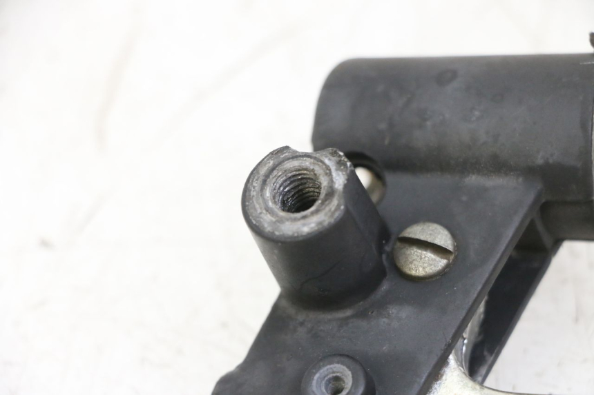 photo de LEVA FRENO ATTACCO SINISTRA PIAGGIO VESPA LX 150 (2005 - 2013) - Primo piano tecnico