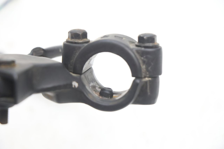 photo de COCOTTA FRENO SINISTRA PEUGEOT V-CLIC VCLIC 50 (2007 - 2013) - Zoom sullo stato d'uso