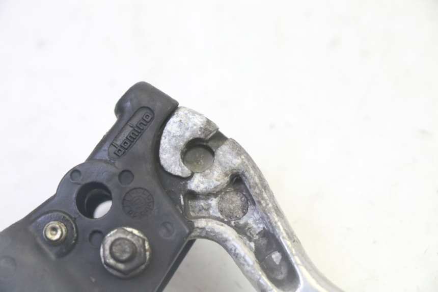 photo de COCOTTA FRENO SINISTRA PIAGGIO VESPA S 2T 50 (2007 - 2014) - Primo piano tecnico