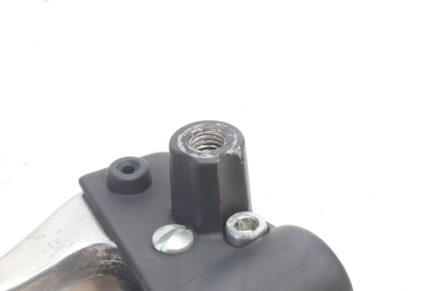 photo de COCOTTA FRENO SINISTRA PIAGGIO VESPA S 2T 50 (2007 - 2014) - Altra angolazione