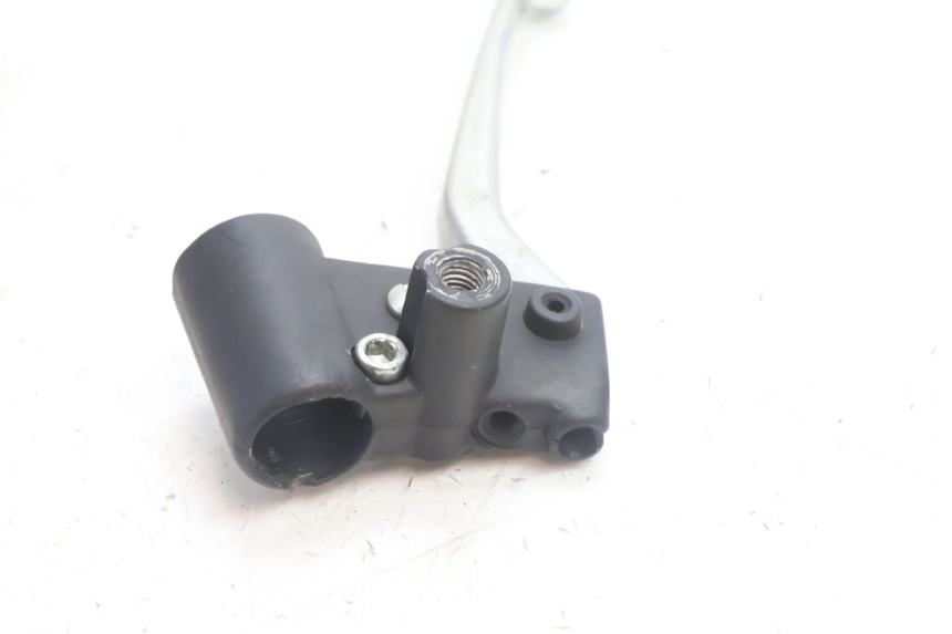 photo de COCOTTA FRENO SINISTRA PIAGGIO VESPA S 2T 50 (2007 - 2014) - Primo piano tecnico