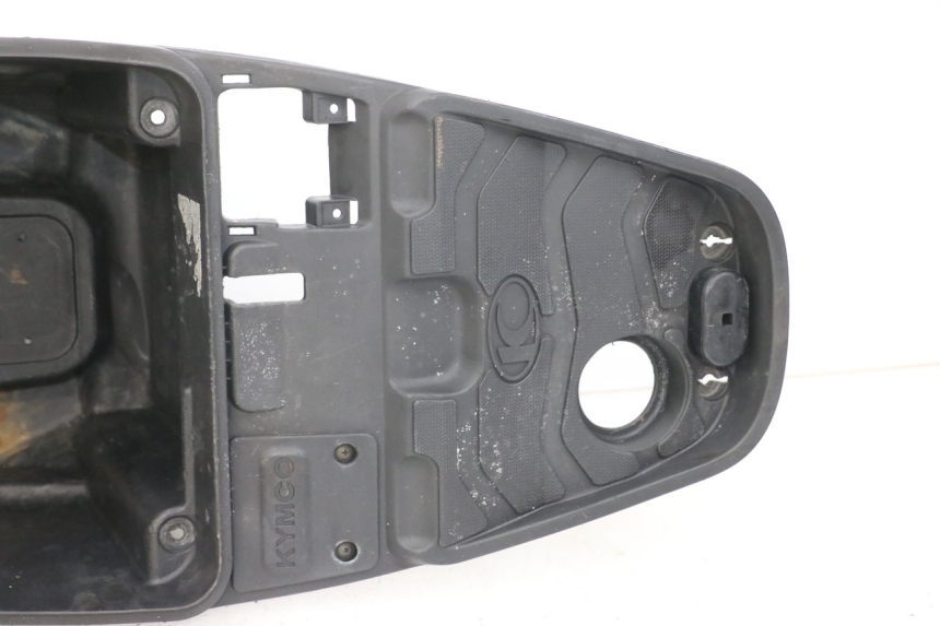 photo de COFANO SELLA KYMCO AGILITY RS 4T 50 (2009 - 2013) - Vista d'insieme del prodotto