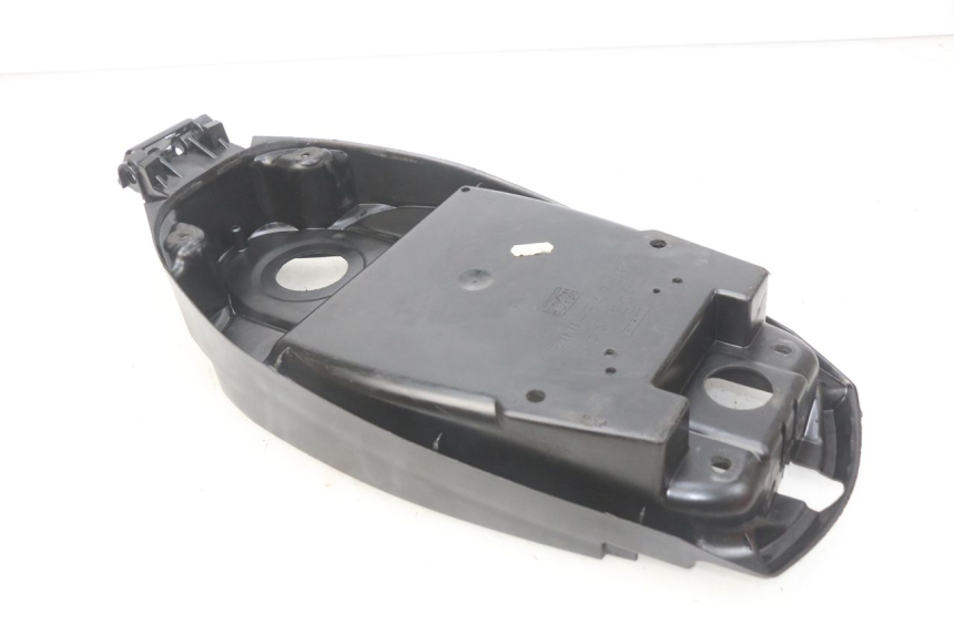 photo de COFANO SELLA MBK BOOSTER SPIRIT NAKED 50 (2004 - 2017) - Zoom sullo stato d'uso