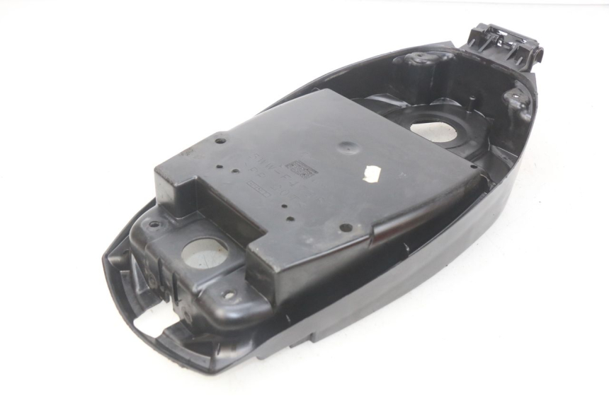 photo de COFANO SELLA MBK BOOSTER SPIRIT NAKED 50 (2004 - 2017) - Altra angolazione