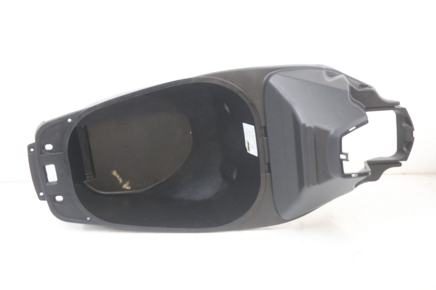 photo de COFANO SELLA YAMAHA BW'S BWS 125 (2010 - 2013) - Primo piano tecnico