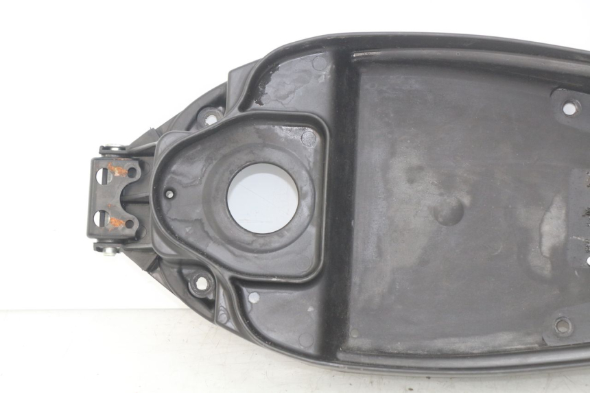 photo de BAULETTO SELLINO YAMAHA BW'S EASY 50 (2013 - 2016) - Dettagli dei punti di fissaggio