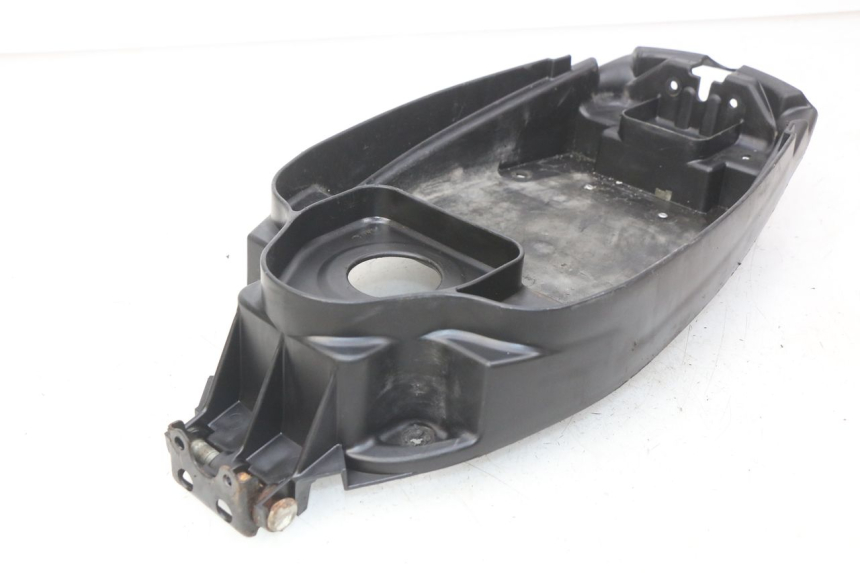 photo de COFANO SELLA YAMAHA BW'S NAKED 50 (2008 - 2019) - Primo piano tecnico