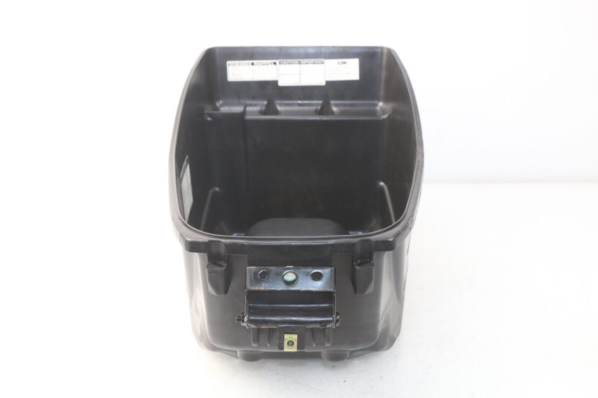 photo de SCATOLA SELLA SYM CROX 4T 50 (2016 - 2023) - Dettaglio del componente