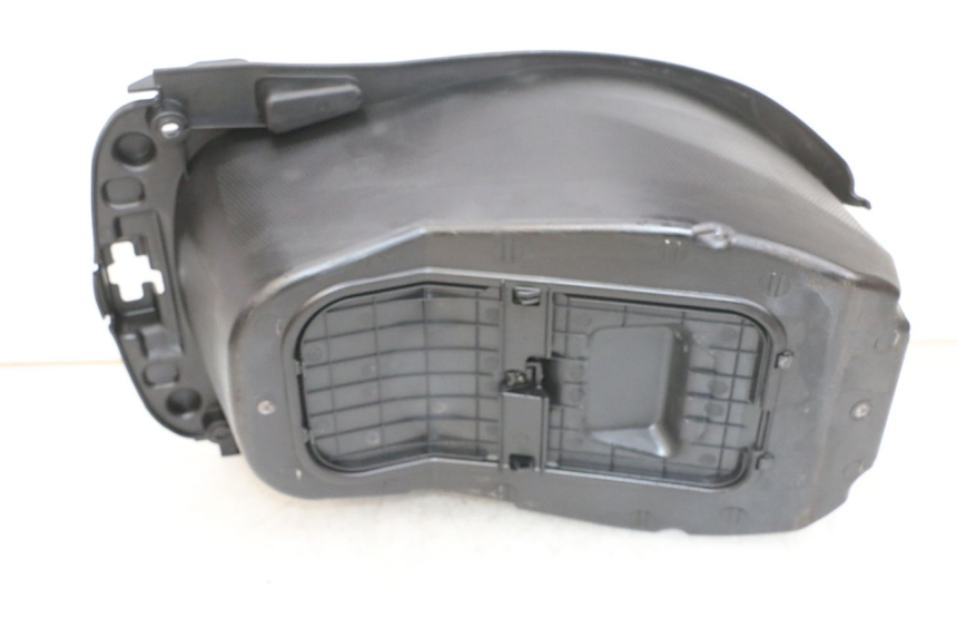 photo de COFANO SELLA PEUGEOT DJANGO 4T 50 (2014 - 2019) - Dettaglio del componente