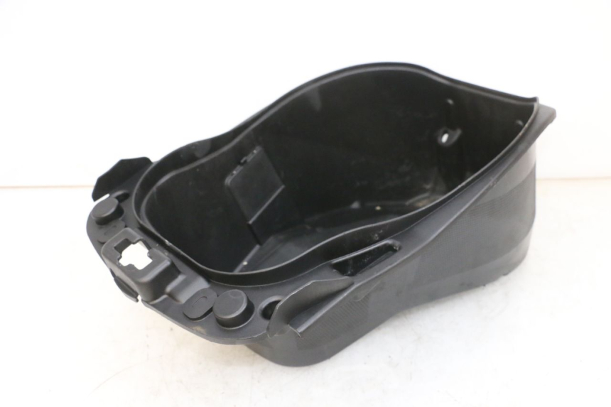 photo de COFANO SELLA PEUGEOT DJANGO 4T 50 (2014 - 2019) - Zoom sullo stato d'uso