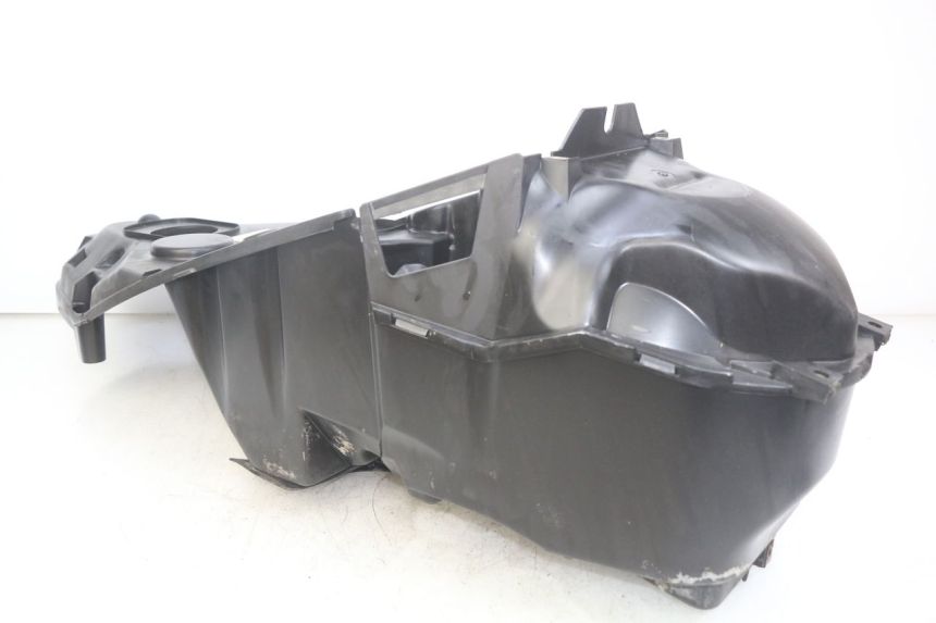 photo de SCATOLA SELLA PEUGEOT ELYSEO 125 (1999 - 2004) - Altra angolazione