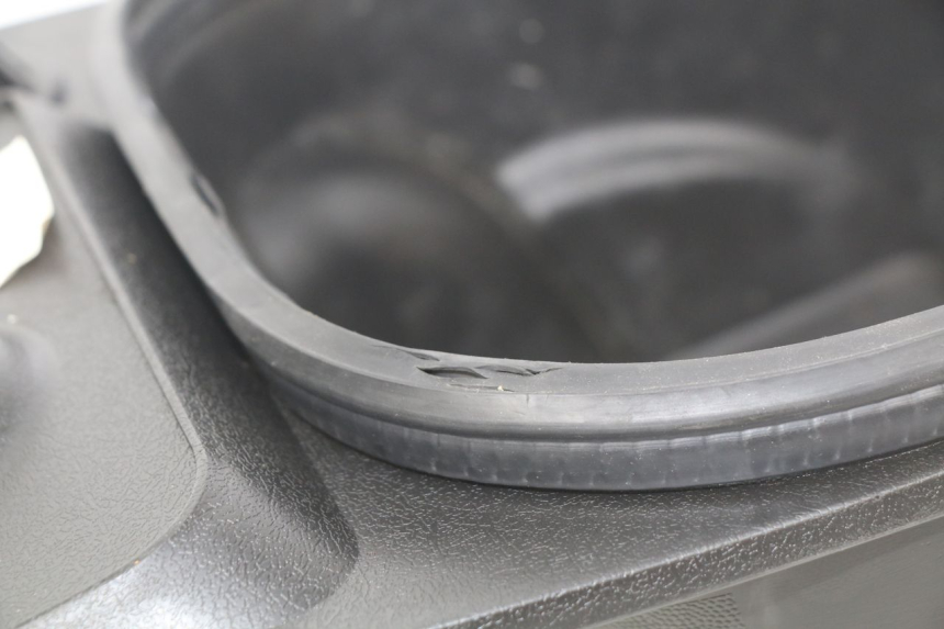 photo de COFANO SELLA JM MOTORS EVOLIS 4T 50 (2018 - 2022) - Altra angolazione