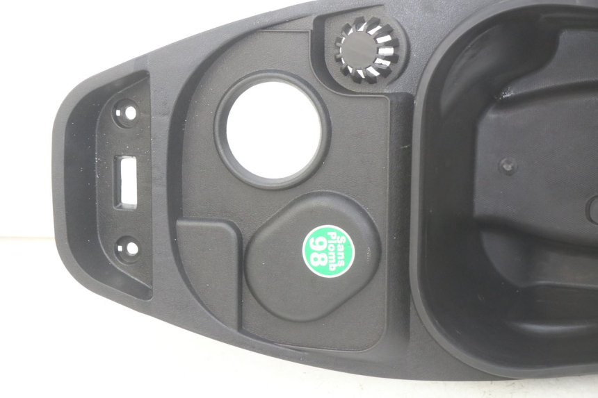 photo de COFANO SELLA JM MOTORS EVOLIS 4T 50 (2018 - 2022) - Primo piano tecnico