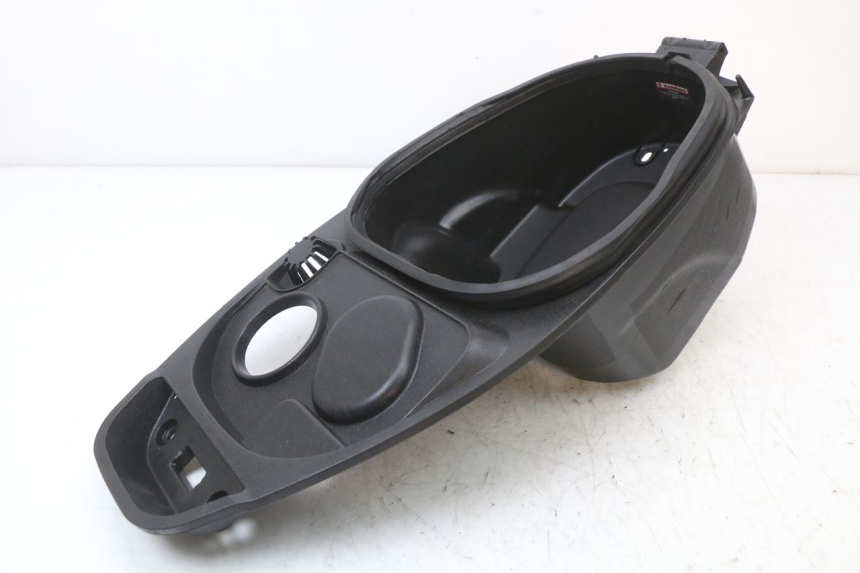 photo de COFANO SELLA JM MOTORS EVOLIS 4T 50 (2018 - 2022) - Stato della superficie e materiale