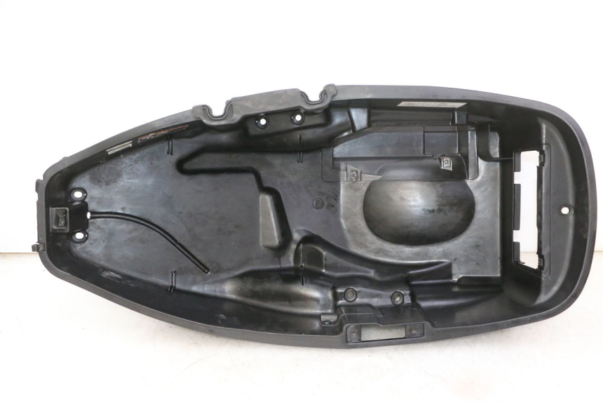 photo de COFANO SELLA HONDA FES S-WING SWING ABS 125 (2007 - 2015) - Vista principale