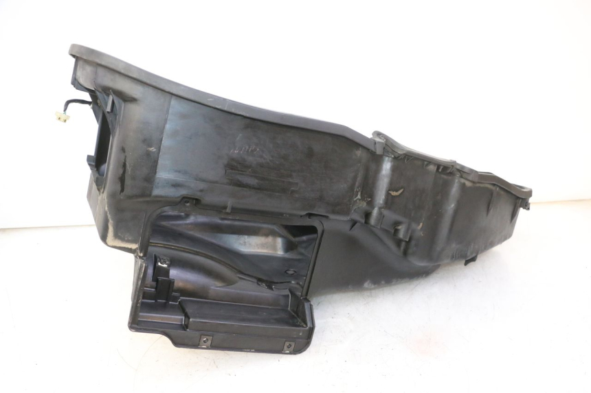 photo de COFANO SELLA HONDA FES S-WING SWING ABS 125 (2007 - 2015) - Altra angolazione