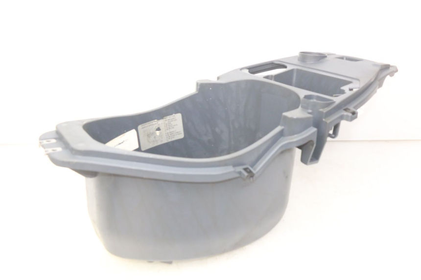 photo de COFANO SELLA PIAGGIO FLY 100 (2006 - 2010) - Zoom sullo stato d'uso