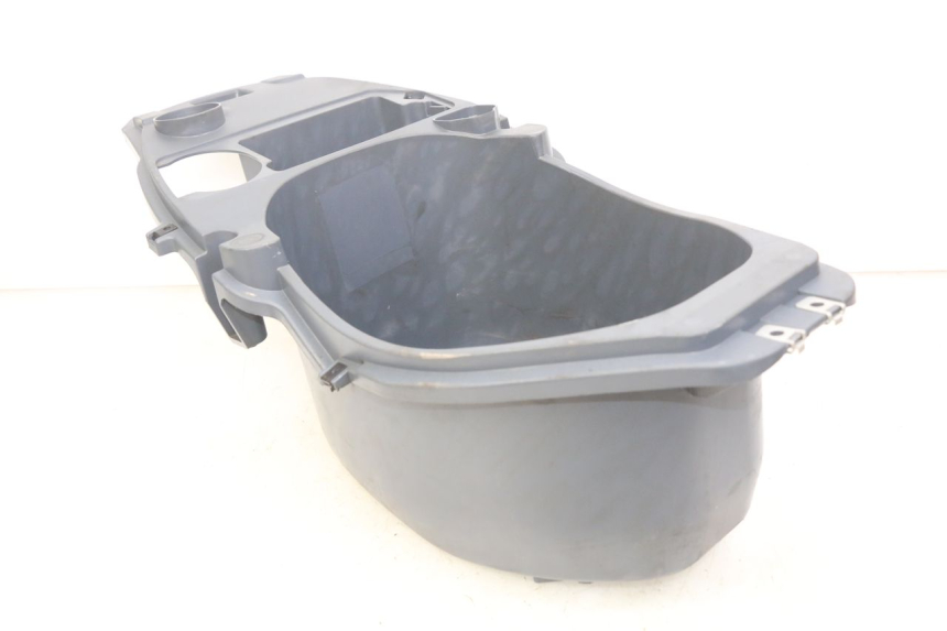 photo de COFANO SELLA PIAGGIO FLY 100 (2006 - 2010) - Altra angolazione