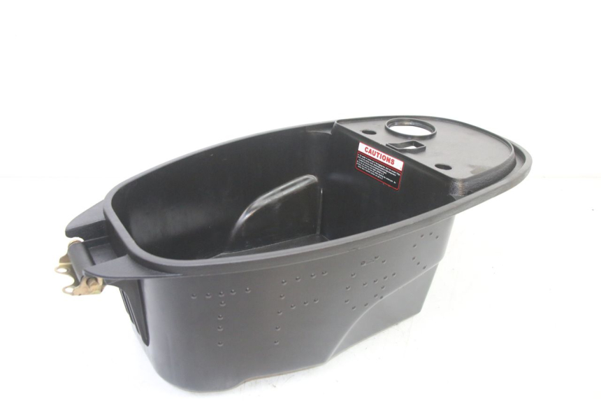 photo de BAULETTO SEDILE VENESI FLY RETRO 4T 50 (2020 - 2025) - Zoom sullo stato d'uso