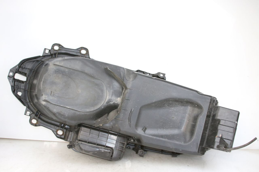 photo de SCATOLA SELLA HONDA FORZA 125 (2015 - 2016) - Zoom sullo stato d'uso