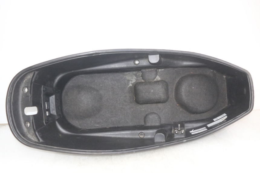 photo de SCATOLA SELLA SYM GTS EFI 125 (2012 - 2016) - Vista principale