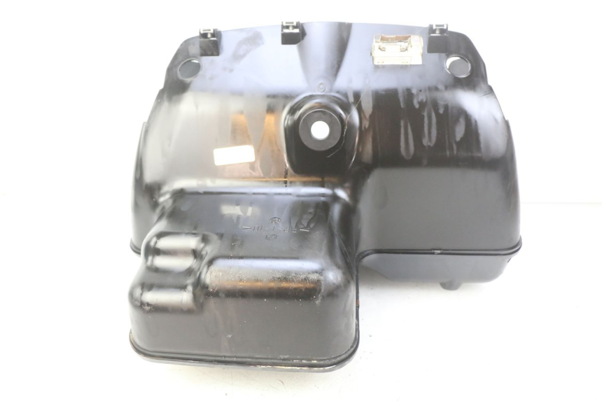 photo de COFANO SELLA PIAGGIO HEXAGON 2T 125 (1994 - 1998) - Dettagli dei punti di fissaggio