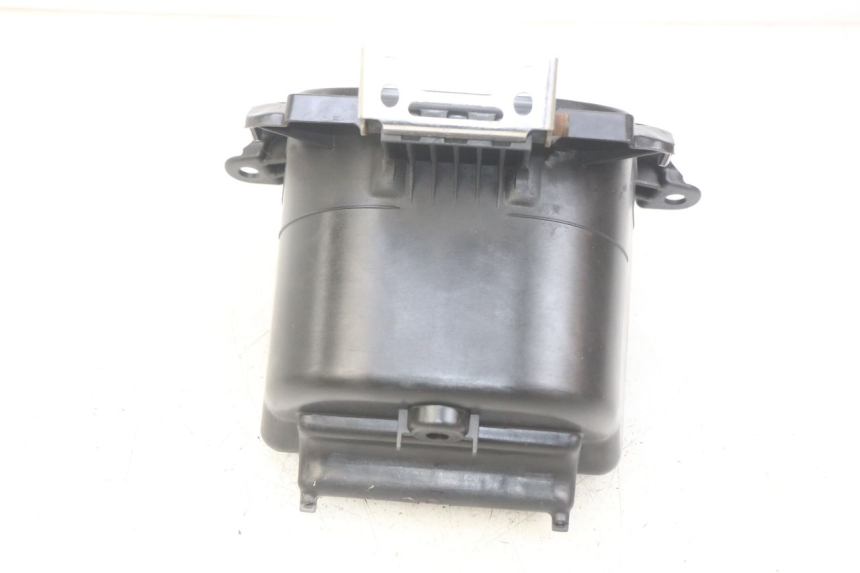 photo de COFANO SELLA YAMAHA HW XENTER 125 (2011 - 2017) - Altra angolazione