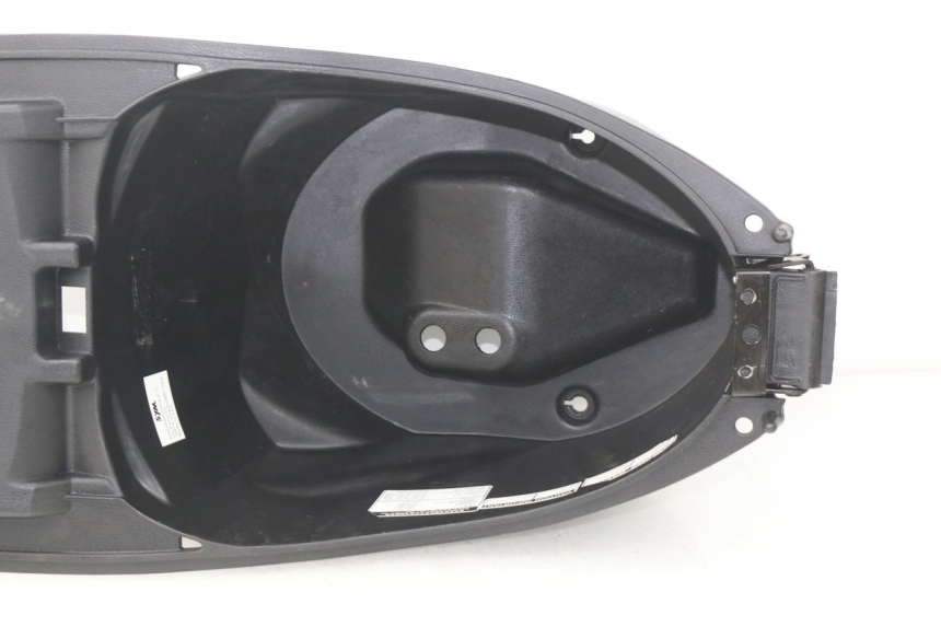 photo de COFANO SELLA SYM JET 4 4T 50 (2018 - 2021) - Vista d'insieme del prodotto