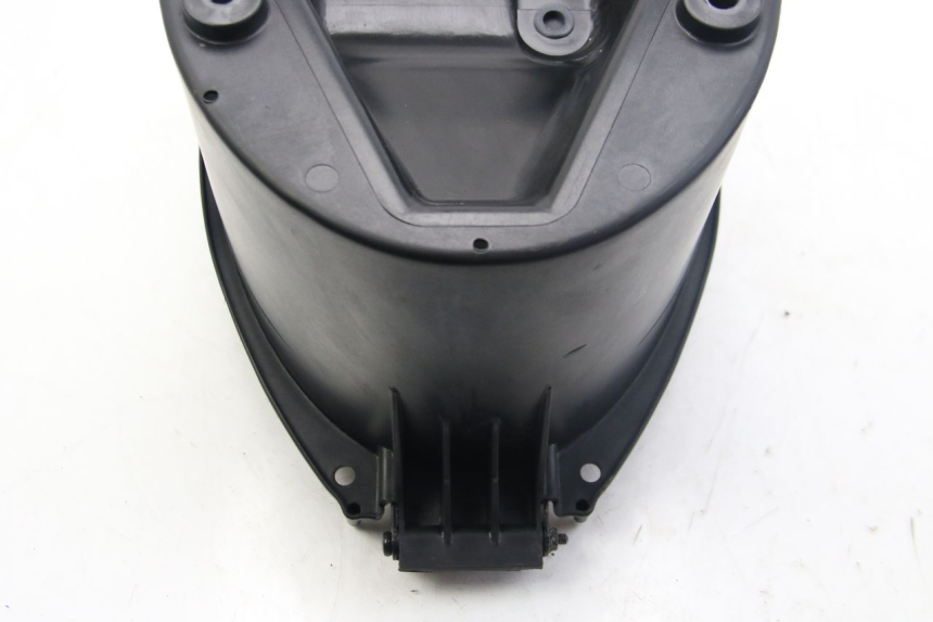 photo de COFANO SELLA SYM JET 4 4T 50 (2018 - 2021) - Stato della superficie e materiale