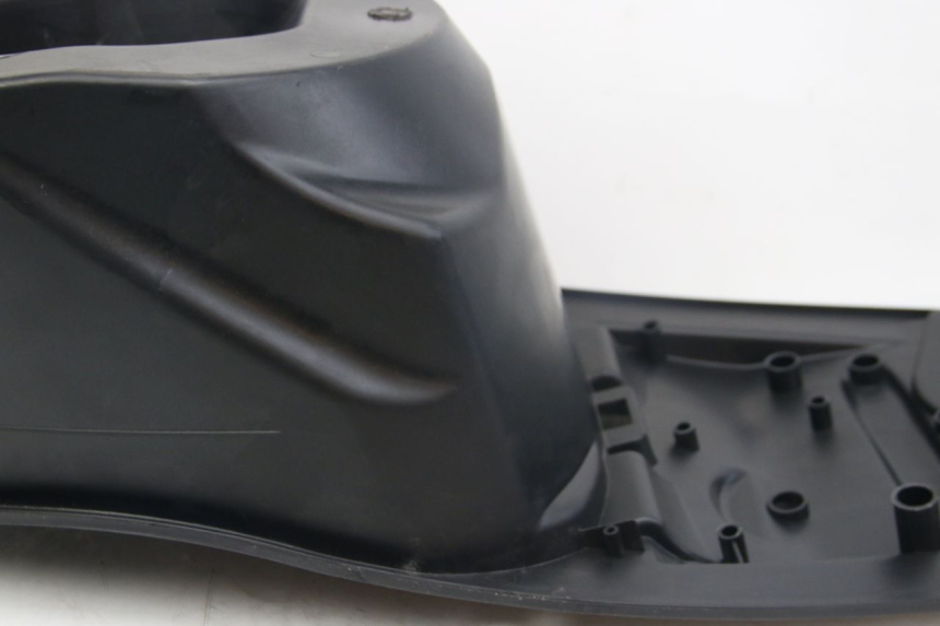 photo de COFANO SELLA SYM JET 4 4T 50 (2018 - 2021) - Marcature e riferimenti originali