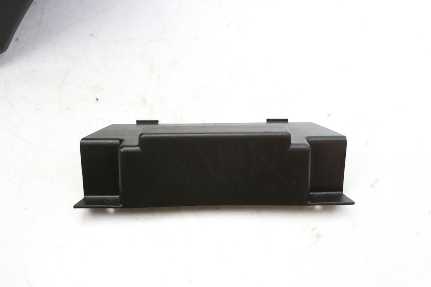 photo de BAULETTO SELLINO RIDE KALLIO 50 (2010 - 2019) - Dettagli dei punti di fissaggio