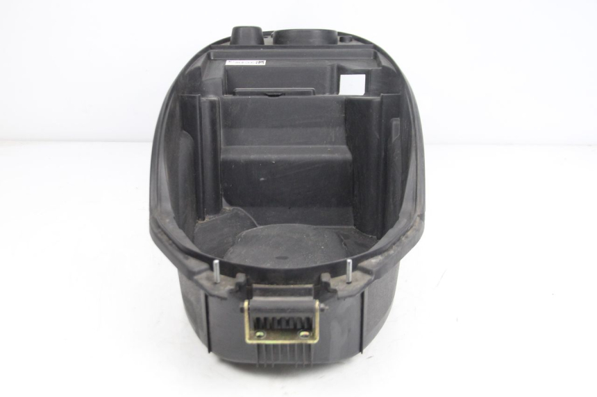 photo de SCATOLA SELLA PEUGEOT KISBEE 4T 50 (2018 - 2022) - Altra angolazione