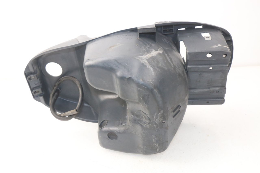 photo de COFANO SELLA PIAGGIO LIBERTY 4T 50 (2004 - 2008) - Dettagli dei punti di fissaggio