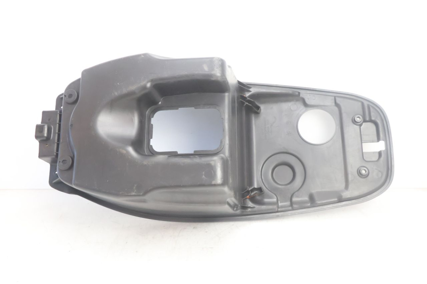 photo de SOTTOSELLA KYMCO LIKE 125 (2009 - 2016) - Marcature e riferimenti originali