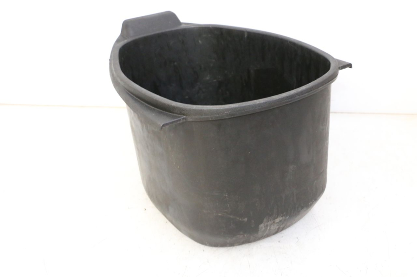 photo de SOTTOSELLA PIAGGIO LXV 4T 50 (2009 - 2013) - Altra angolazione