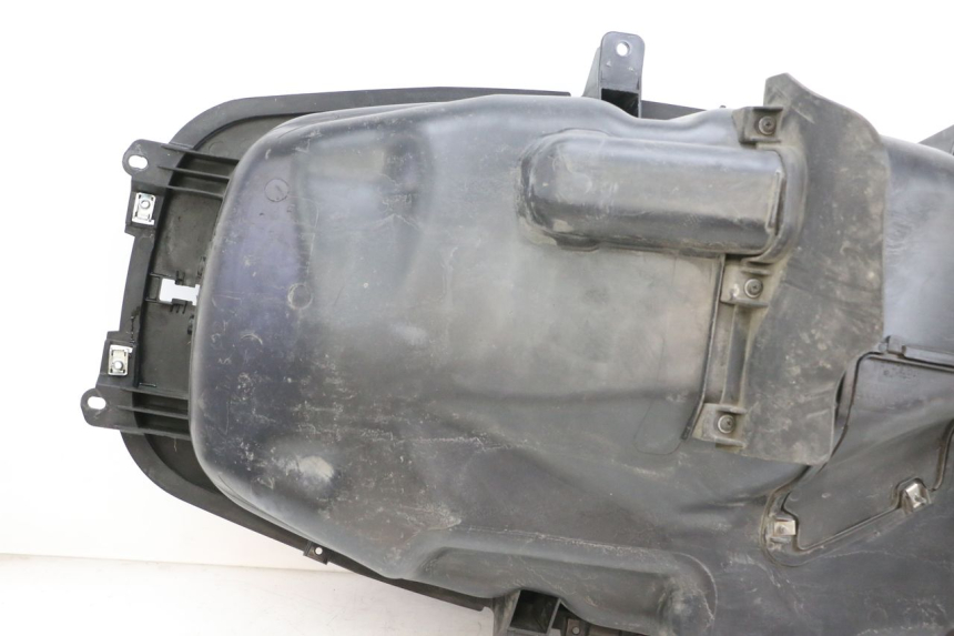 photo de SOTTOSELLA PIAGGIO MP3 HPE 350 (2018 - 2020) - Caratteristiche distintive