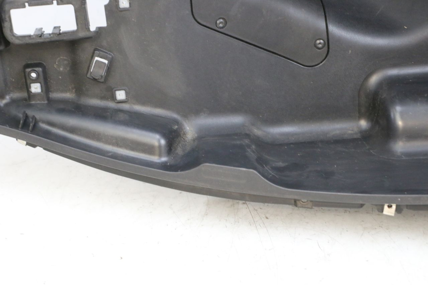 photo de SOTTOSELLA PIAGGIO MP3 HPE 350 (2018 - 2020) - Primo piano ad alta risoluzione