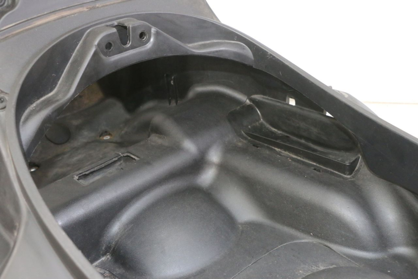 photo de SOTTOSELLA PIAGGIO MP3 LT 300 (2010 - 2016) - Vista d'insieme del prodotto