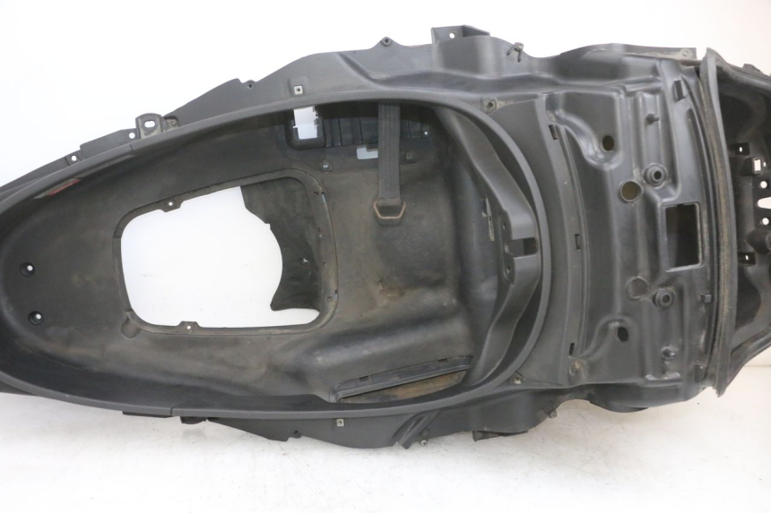 photo de SOTTOSELLA PIAGGIO MP3 RL 250 (2006 - 2010) - Vista d'insieme del prodotto